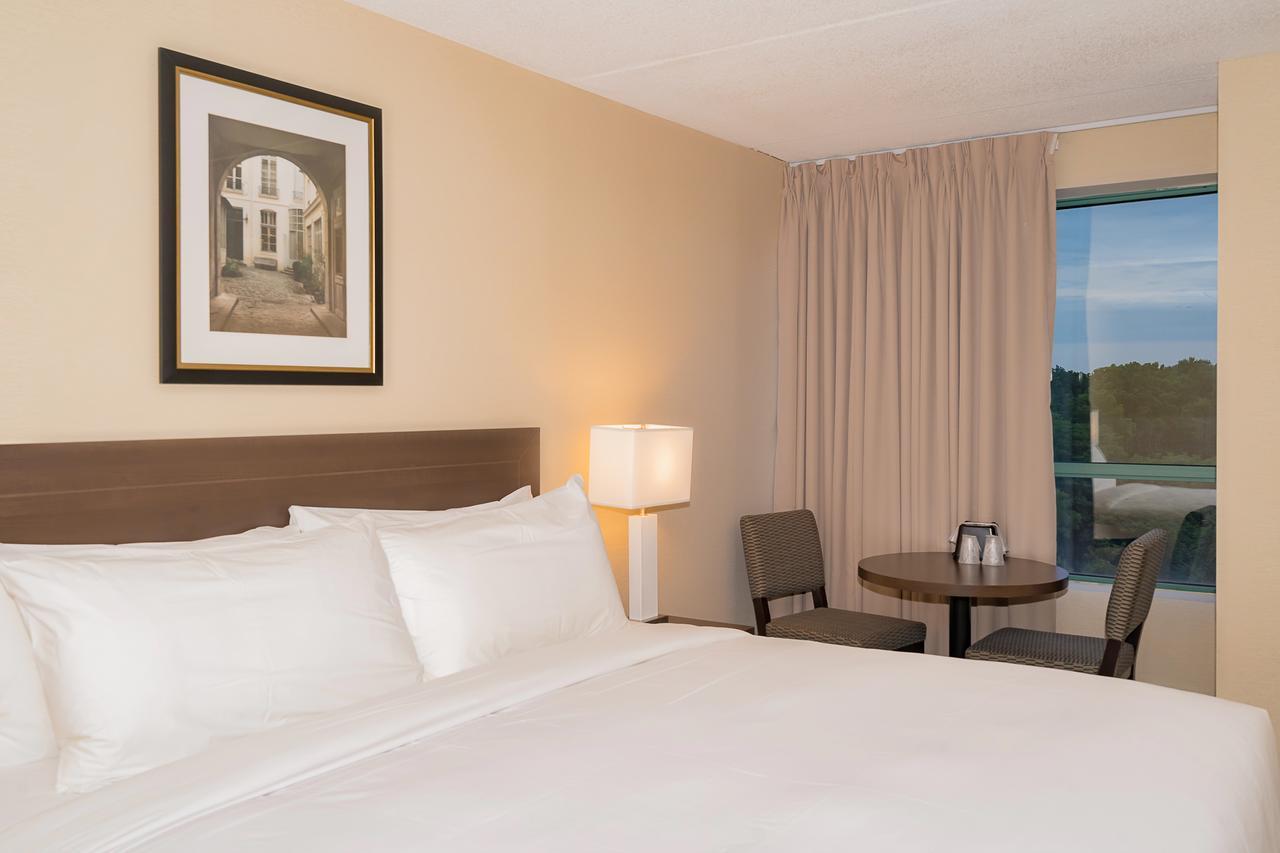 Hotel Days By Wyndham Lundys Lane 3*