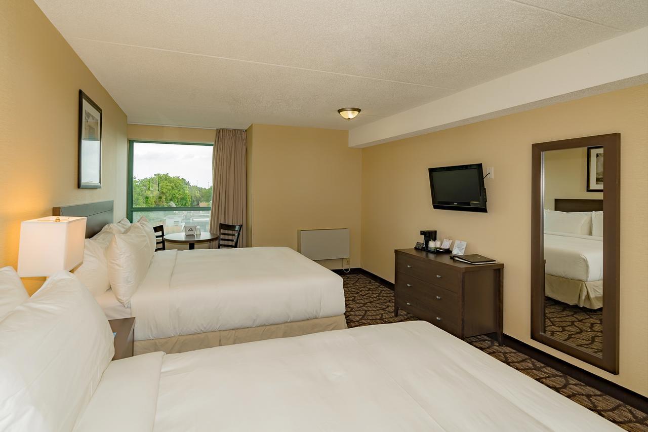 Days By Wyndham Lundys Lane Niagara Falls