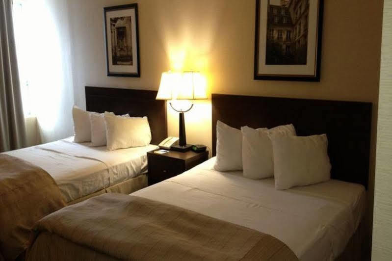Days By Wyndham Lundys Lane 3*
