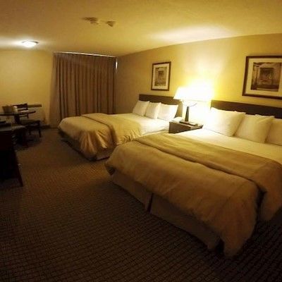 Hotel Days By Wyndham Lundys Lane Niagara Falls